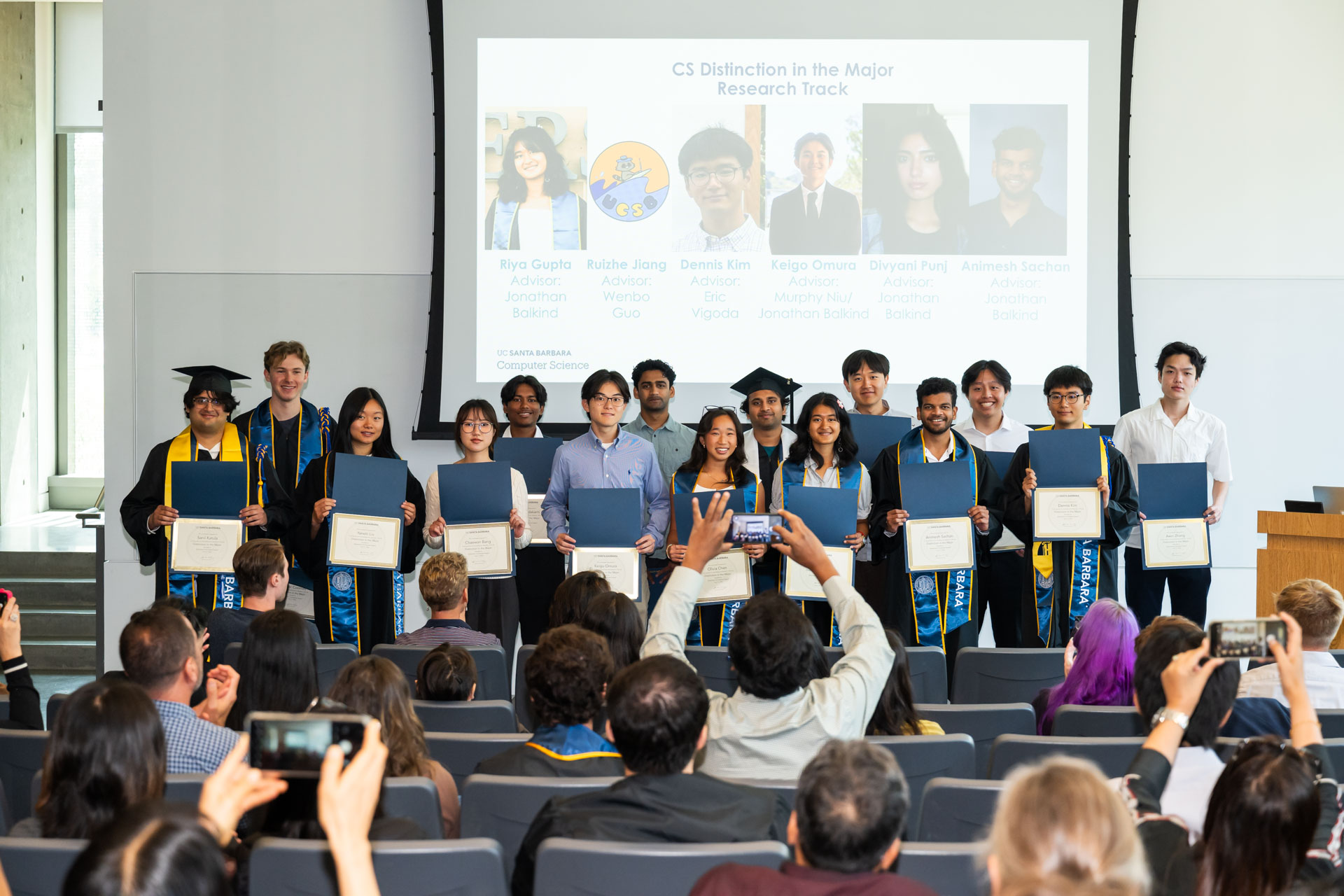 Distinction in the Major Students